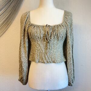 NWT Milkmaid Floral Green Crop Blouse Women's S Audrey 3+1